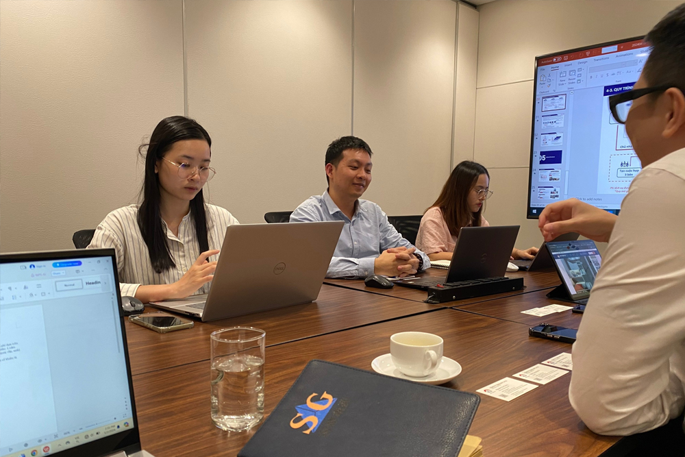 Một Thành Viên Của
NEXHOLDINGS